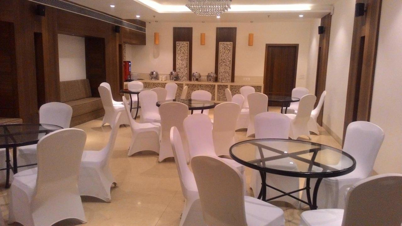 The Emerald Park Nashik Exterior photo